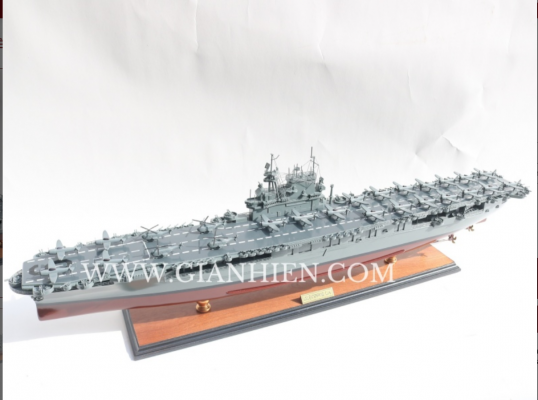 mô hình tàu chiến