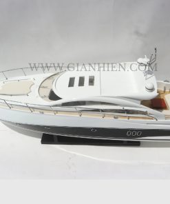SUNSEEKER PREDATOR 62