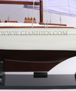 MUSCHKA SAILING BOAT
