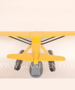 YELLOW AIRCRAFT TINTIN