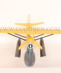 YELLOW AIRCRAFT TINTIN