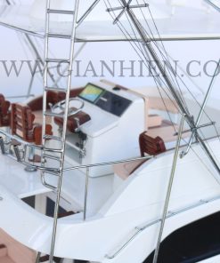BERTRAM 61
