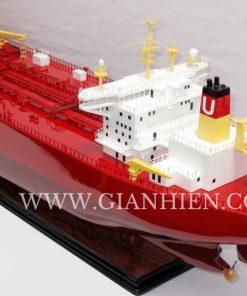 EVITA OIL TANKER