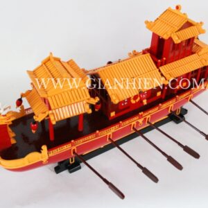 Royal dragon boats