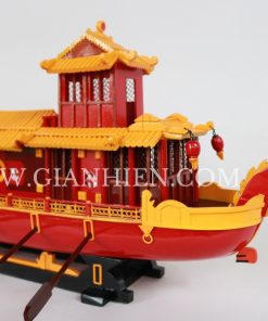 Royal dragon boats