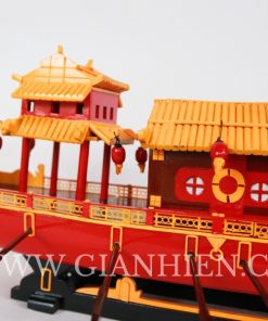 Royal dragon boats