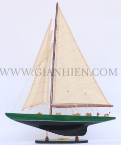 SHAMROCK PAINTED GREEN BLACK