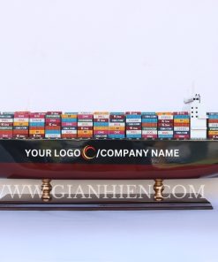 CONTAINER SHIP