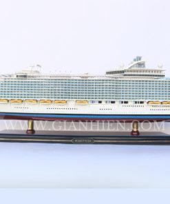 MS OASIS OF THE SEAS