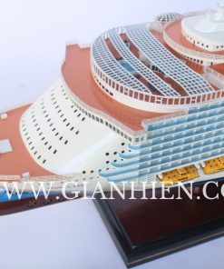 MS OASIS OF THE SEAS