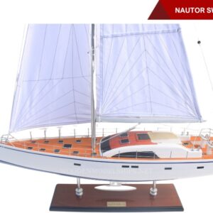 NAUTOR SWAN 105-02