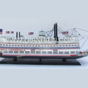 BELLE-OF-LOUISVILLE-STEAM-SHIP-01