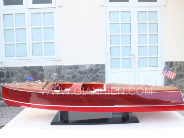 CHRIS-CRAFT-BARREL-BACK-1940-01