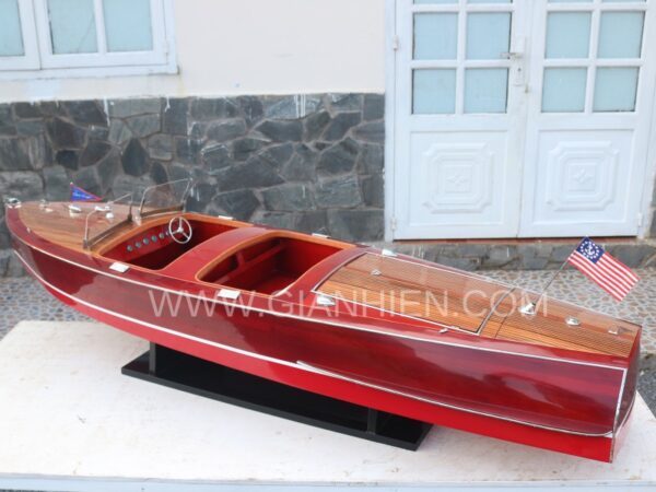 CHRIS-CRAFT-BARREL-BACK-1940-05