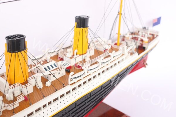 RMS TITANIC SPECIAL EDITION-06