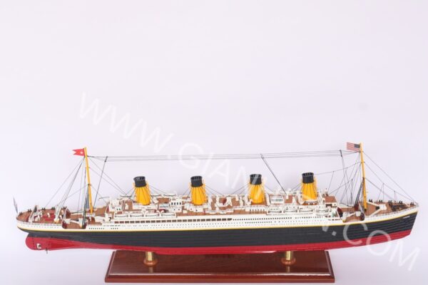 RMS TITANIC SPECIAL EDITION-15