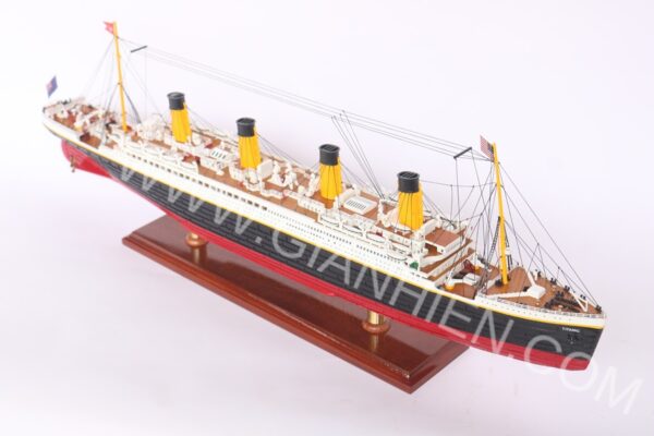 RMS TITANIC SPECIAL EDITION-17