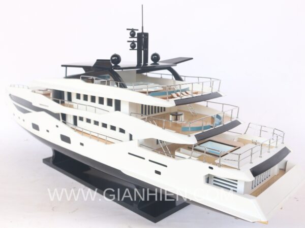 SUNSEEKER-YACHT-161-06