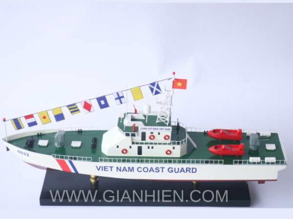 VIET-NAM-COAST-GUARD-4032-01