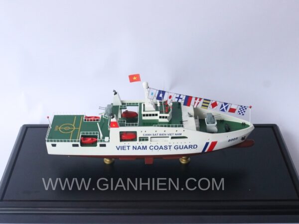 VIET-NAM-COAST-GUARD-4032-WITH-DISPLAY-CASE-02