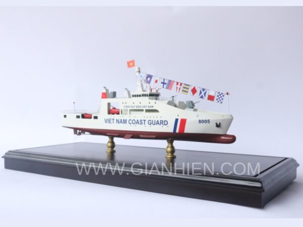 VIET-NAM-COAST-GUARD-4032-WITH-DISPLAY-CASE-03