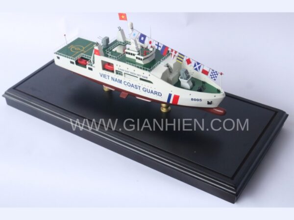 VIET-NAM-COAST-GUARD-4032-WITH-DISPLAY-CASE-04