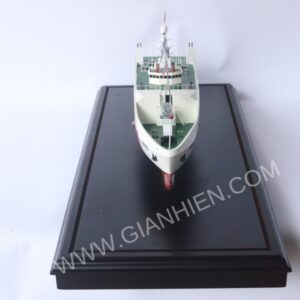 VIET-NAM-COAST-GUARD-4032-WITH-DISPLAY-CASE-05