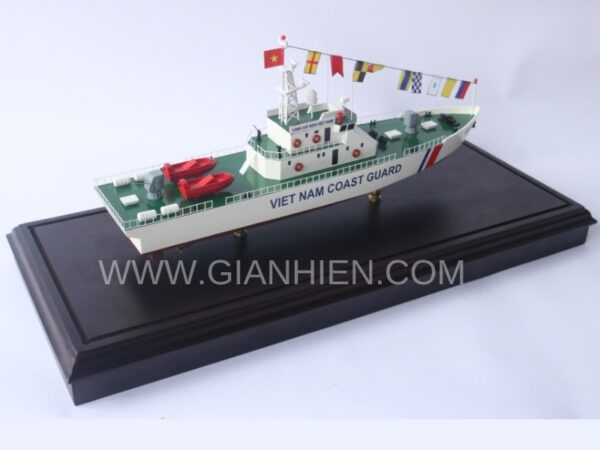 VIET-NAM-COAST-GUARD-4032-WITH-DISPLAY-CASE-12