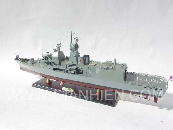 HMAS ANZAC FFH 150-06