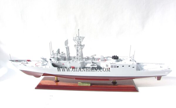 HMAS Adelaide FFG01-02