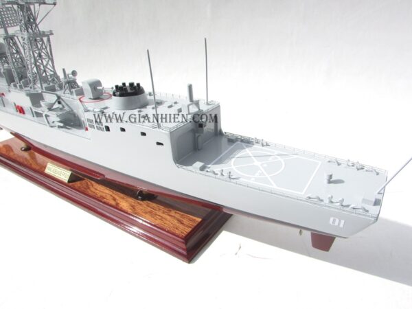 HMAS Adelaide FFG01-08