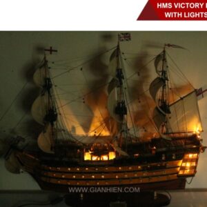 HMS VICTORY WITH LIGHTS-02