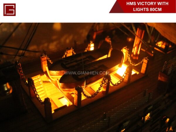 HMS VICTORY WITH LIGHTS-06