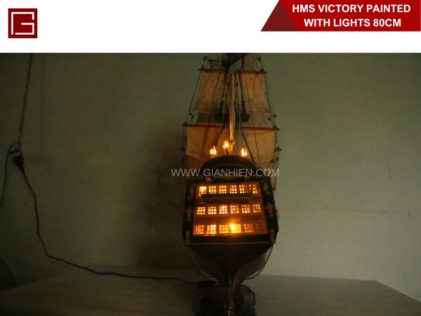 HMS VICTORY WITH LIGHTS-09