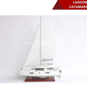 LAGOON 52 CATAMARAN-02