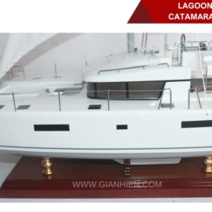 LAGOON 52 CATAMARAN-06