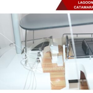 LAGOON 52 CATAMARAN-09