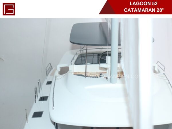 LAGOON 52 CATAMARAN-16