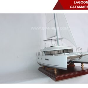 LAGOON 52 CATAMARAN-18