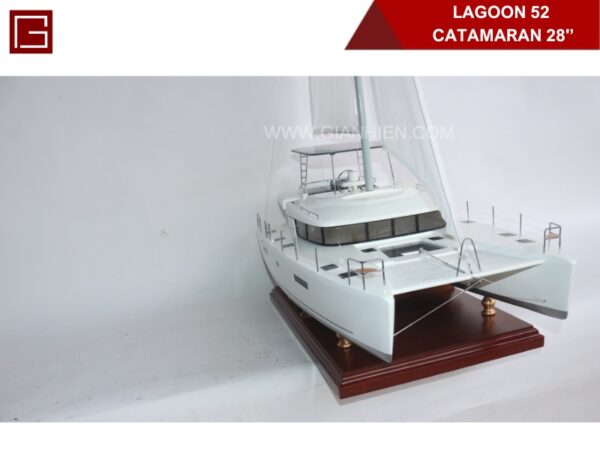 LAGOON 52 CATAMARAN-20