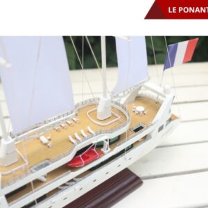 LE PONANT-05