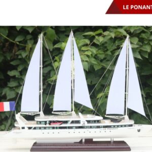 LE PONANT-11