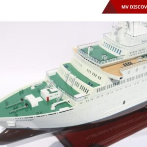 MV DISCOVERY-04