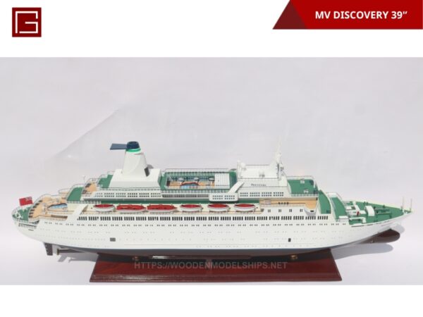 MV DISCOVERY-10