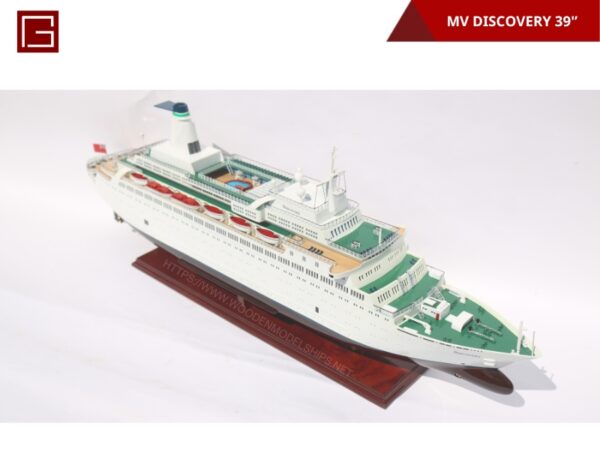 MV DISCOVERY-11