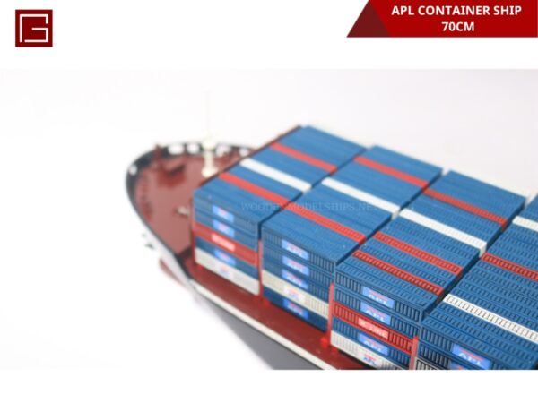 APL CONTAINER SHIP-11