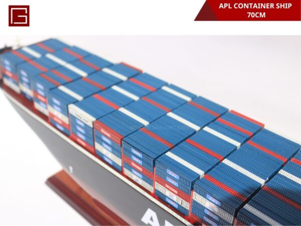 APL CONTAINER SHIP-12