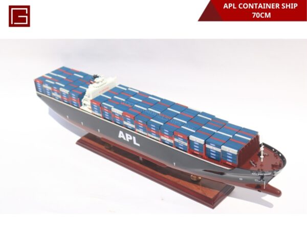 APL CONTAINER SHIP-16