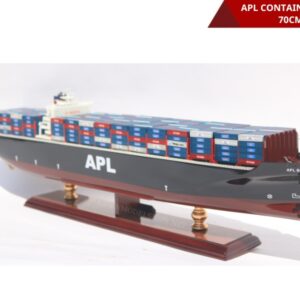 APL CONTAINER SHIP-17