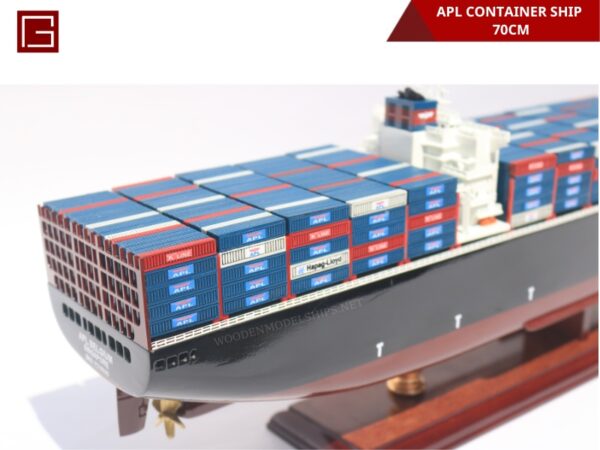 APL CONTAINER SHIP-21